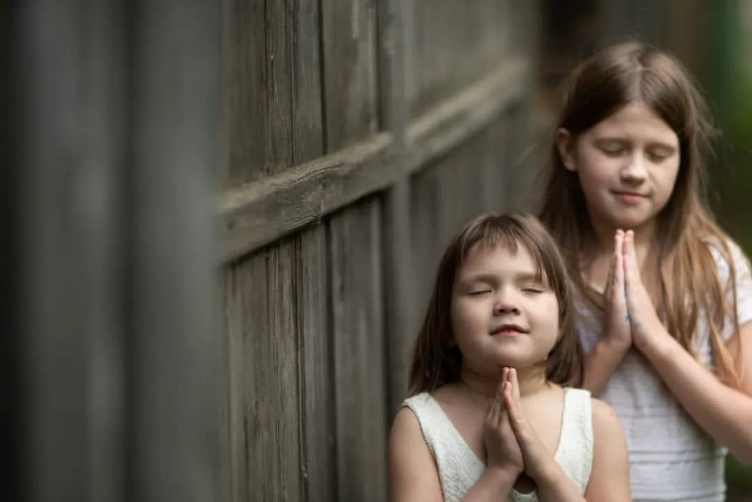 Jak dzieci przekręcają modlitwy i dlaczego to się dzieje?