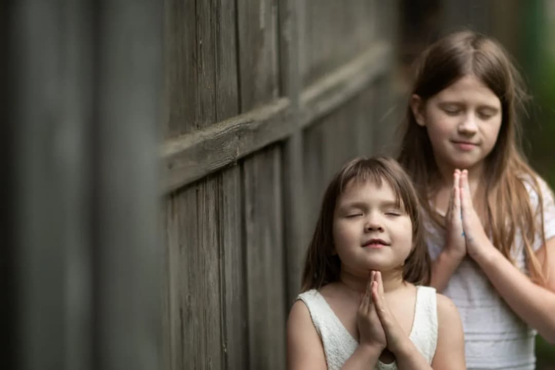 Jak dzieci przekręcają modlitwy i dlaczego to się dzieje?