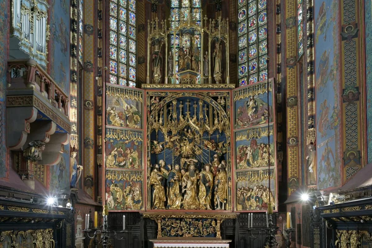 Gdzie znajduje się ołtarz Wita Stwosza? Odkryj jego tajemnice w Krakowie