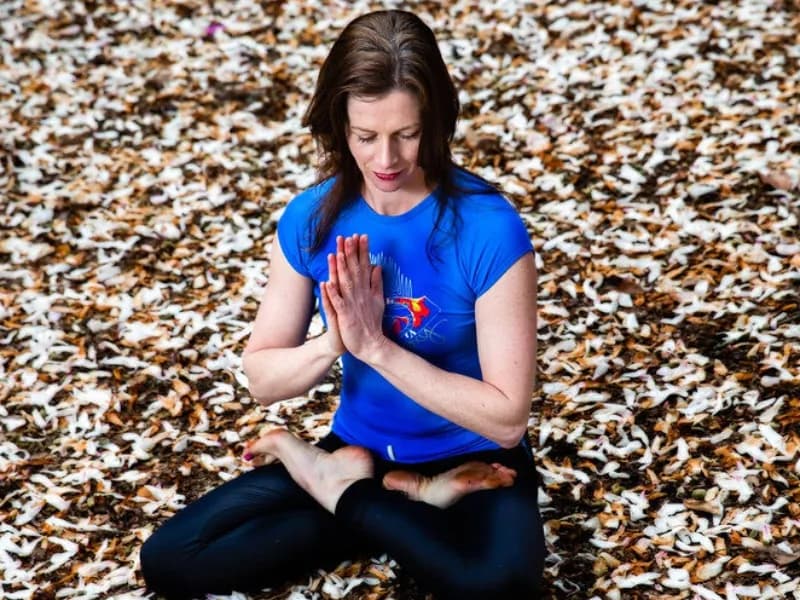 Czym jest joga dla katolika i jak praktykować ją bez obaw