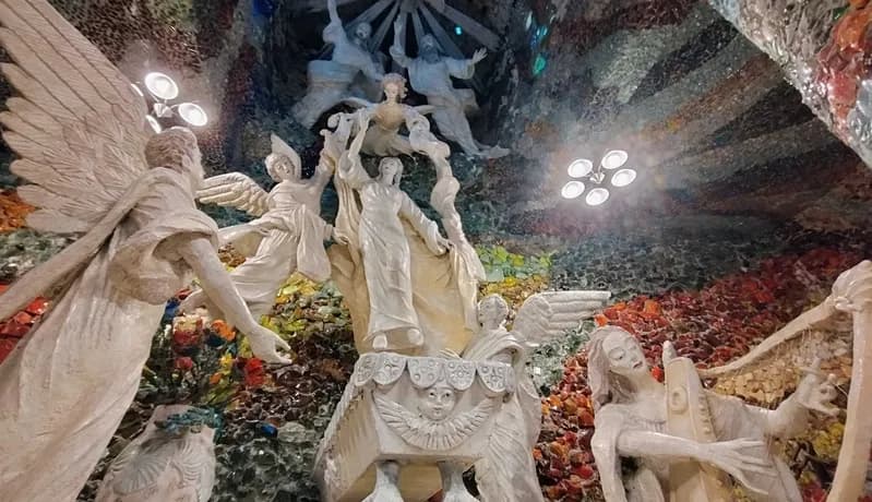 Jak umarła Maryja? Niezwykłe prawdy o jej śmierci i tradycji