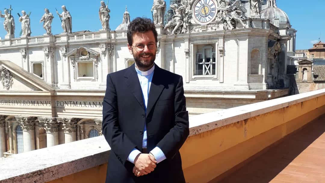 Najmłodszy kardynał w historii Kościoła – kim jest i jak do tego doszło?